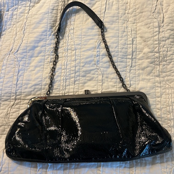 Chic Black Patent Leather HOBO shoulder bag - Picture 7 of 15